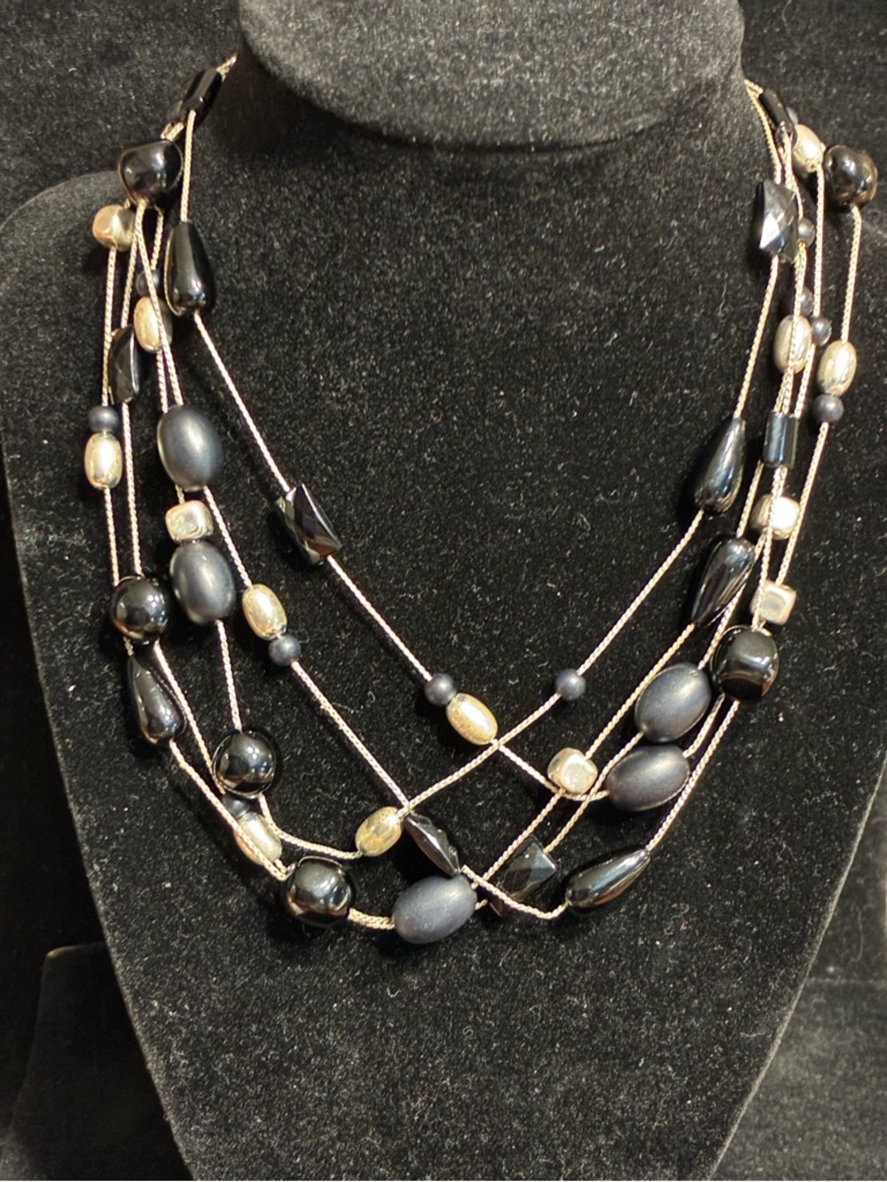 Vintage Ann Klein EUC Multi-Strand Black/ Silver tone earrings & unbra. Earrings - Picture 5 of 15